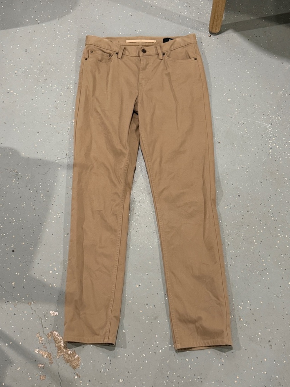 Banana Republic Tan Khaki Traveler Chino Pants
